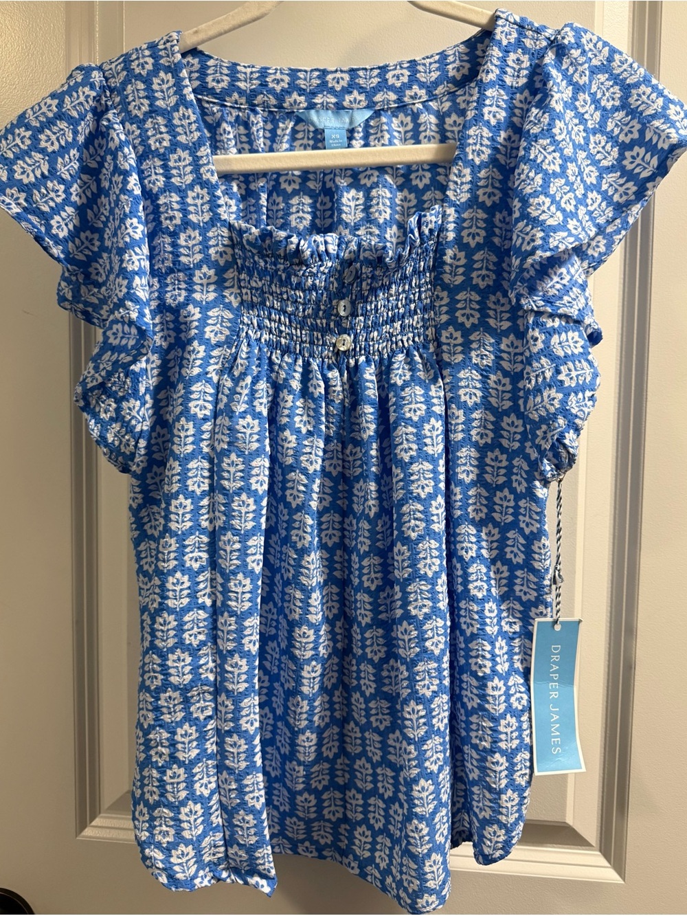 Draper James Blue & White Flutter Sleeve Square Neck Top size XS NWT